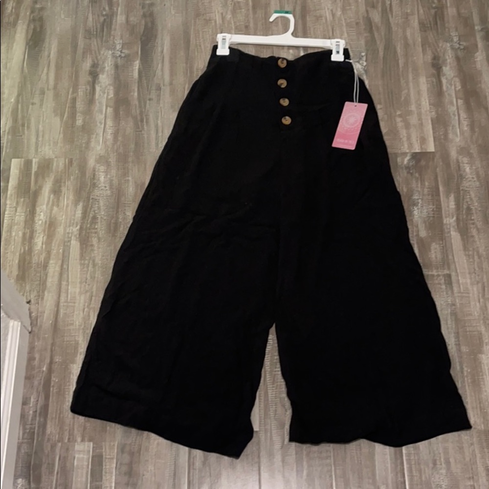 New black culottes wide leg slack button linen M